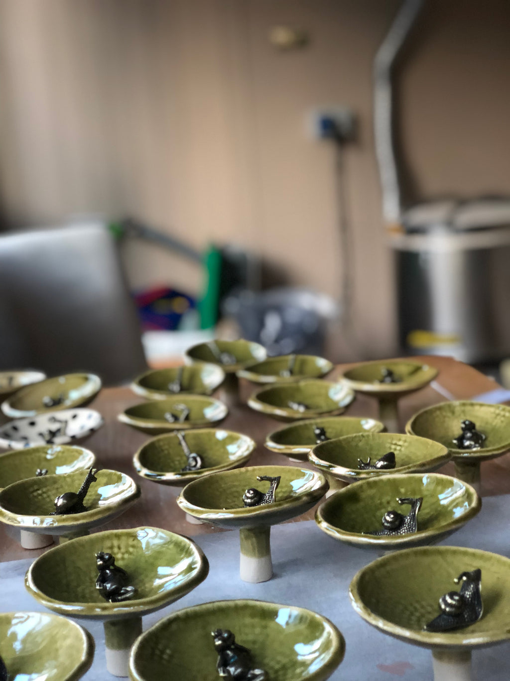 Bee bowl