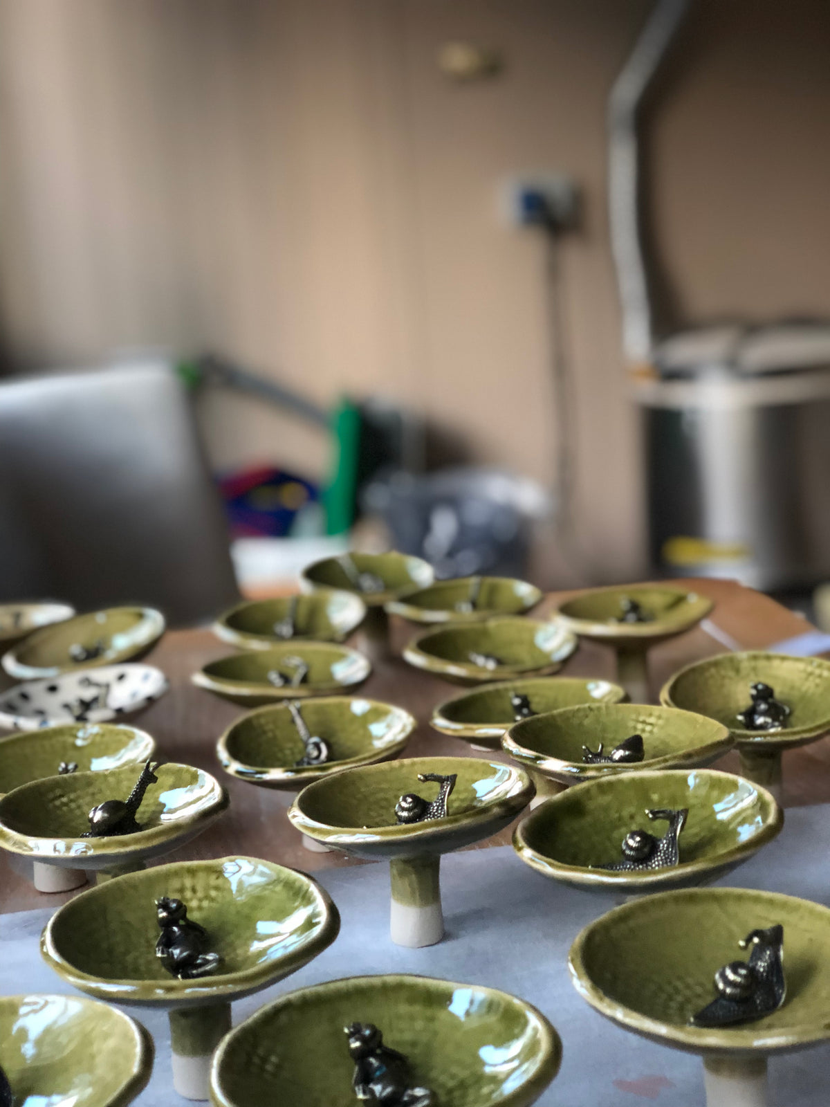 Bee bowl